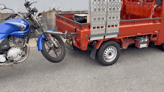 特許出願中 バイク事故車専門の牽引装置